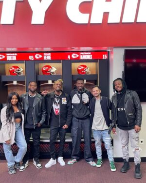 Bernard Harvey Instagram - If you know me you know this made my day. Thank you @graciehunt and the @chiefs for giving us a tour of the stadium!! Being from Kansas City makes this even better!! 
Now all I need is my contract so I can suit up next season lol.