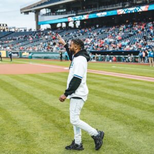 Bernard Harvey Instagram - Got to throw the 1st pitch…and we got the W ✔️. I must be a good luck charm. Thank you @kcroyals !!! 💙👑