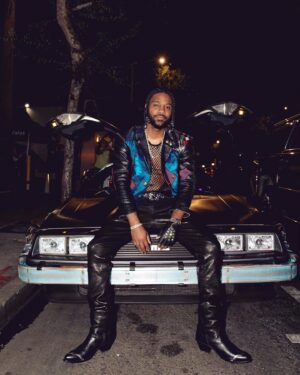 Bernard Harvey Instagram - Birthday was amazing!! 80’s themed. I feel the ❤️ love. Thank you to everyone who came out and celebrated with me. Thank you to @delilah @johnterzian @milofrank @hwoodgroup for hosting🤞🏾Thank you to all my friends and family for always showing me the purest love🥹❤️

📸: @cbradyphotography 
Styled by: @chaineley