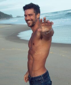 Actor Bernardo Velasco HD Instagram Photos and Wallpapers April 2022