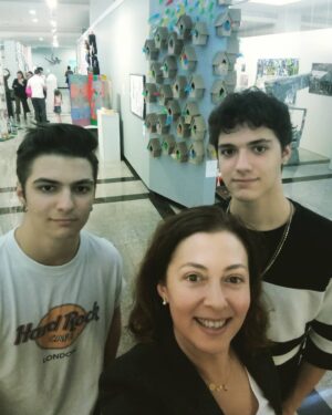 Berrin Arısoy Instagram - Bienal havası mükemmel#bienal #mkm