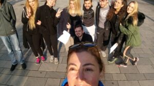 Berrin Arısoy Instagram - Çok güzel bir gün ve güzel öğrenciler... 😄 teşekkürler sizlere