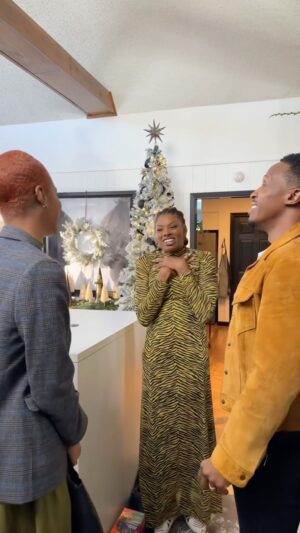 Bertram Williams Jr. Instagram - What do you get when you mix a little #PValley with a little #BlackMagic?!?! You get a #DELICIOUS sneak peek at our special guests for Episode 2 of my new YouTube series, Crafts | Cocktails | Conversations with Carmeon Hamilton!!! Tap the link in my profile to subscribe to my new channel because episode 2 drops TOMORROW and you’re not going to want to miss it!!!

#carmeonhamilton #craftscocktailsandconversations #craftsandcocktails #youtubeseries #hamiltonmediainc

🎥 by @caitlinmcgill_ 💫