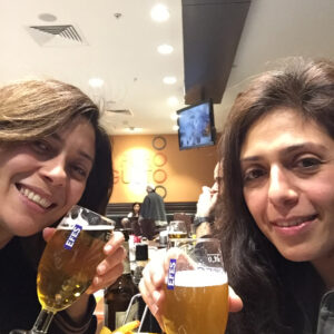 Betül Çobanoğlu Instagram - #kızkardeş👭 💛