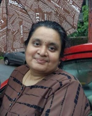 Bhama Arun Instagram - The most beautiful woman I’ve ever met, Even in the most difficult circumstances i have always seen you keeping a small smile on your face amma. You have raised us strongly, though on the days you were ill you managed both of us. You managed to get us ready going everywhere and you come naturally still wondering how beautiful you look.Even now a day without annoying you would be my worst day. Amma is always proud of her girls and her man. She always stood for us. No one in the world could replace the warmth, care and blessings like the way you showered on us. I have always been amused when others tell about Amma’s talents and interests when she was a teenager.Amma always sacrificed her life for us. I wish a very Happy Mother’s Day to all the beautiful mother’s who sacrificed their dreams for their children and family. You people are incredibly great❤️. Praying that all the Mothers stay healthy and a happy life ❤️.

Happy Mother’s Day Amma ❤️.

#mothersday #amma #happyday