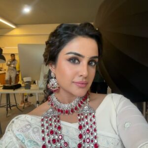 Bhavna Choudhary Instagram - 🤍🦢