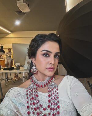 Bhavna Choudhary Instagram - 🤍🦢