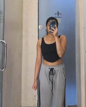 Bhavna Choudhary Instagram - I got 99 problems but ugly gym clothes aint one 💪🏻😮‍💨