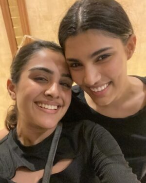 Bhavna Choudhary Instagram - After waiting for more than an year, finally sharing my most cherished album from the sets of FARREY. Eternally grateful for working with the most talented and inspiring artists. Special mention to @ronitboseroy sir and @juuhithesoniibabbar ma’am for being so warm and helping throughout our performances. And the mind behind it all @soumendra_padhi sir. And @vijayganguly sir for making MACHADE TABAHI possible keeping it raw, real and fun. Thank you for accepting me as Priyanka Didi, go watch the film at your nearest cinemas now! 😇✨🌷