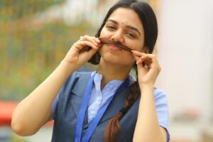 Bhavya Trikha Instagram - Looking back at these funny and special moments behind the scenes while being Shruti on screen. Thank you for all the love shown to Joe, grateful as we enter week 3 and still running. 
#Joeintheatres
#peoplelovejoe