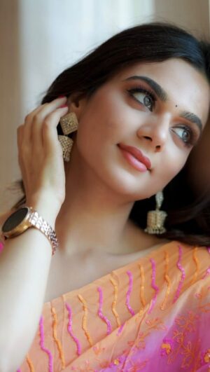 Bhavya Trikha Instagram - 🧞‍♀️💖