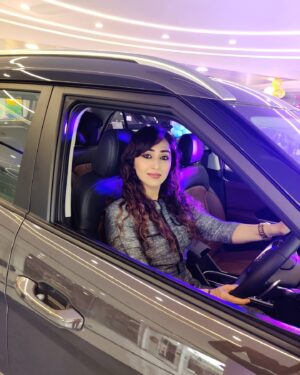 Bhumi Rajgor Instagram - I was invited to the launch of this newest palatial luxury car Alcazar by Hyundai at @concepthyundai . Such a wonderful event and space this was. 

This beautiful car is bold and muscular in design and has versatile cabin space. It has bose premium sound system, 64 colours ambient lighting and it is the best in segment in all aspects that one might want in a perfect car. 
Go check it out to know more details about this fantastic car.

Call @concepthyundai  to book your test drive today. 

Managed by @gypsyevents 
@chirag_doggy 
@hiralthakkar7747 

https://www.facebook.com/concepthyundai/

https://twitter.com/Concept_Hyundai/status/1399608522652872707?s=19

https://instagram.com/concepthyundai?utm_medium=copy_link

https://youtube.com/channel/UCYcrj6_21K1RA9D2MMBTnfQ

#automobileBiggest Showroom
#ConceptGroup
#ConceptHyundai
#BeyondExcellence 
#Morethan20carsondisplay
#since1998
#morethan1.50lachappycustomer
