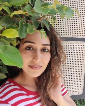 Bhumi Rajgor Instagram - Self acceptance

Everytime a casting person tells me to send a photo without any makeup, I get conscious and try to procrastinate as much as possible. Why would we want anyone else to see us as less than perfect? We have to look slimmer, have the perfect skin, have the perfect hair.. 

And I realised maybe it comes from deep down issue of me not accepting my ownself as I am. But the bigger issue that goes beyond skin deep is that do we also pretend to be someone we are not, to look amiable and nice to be accepted? To be chosen? And if someone accepts us only if we are pretty or nice, is that real?

As I do more and more serious, non glam roles,  I am reaching a level of self acceptance to the point of not caring if people see I have dark circles, uneven skin, frizzy hair and slight love handle. Despite my profession, putting it out for the world to see. The real.
.
.
.
#selflove #selfacceptance #nofilter #real