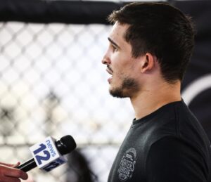 Biaggio Ali Walsh Instagram - Great quick trip to NYC to do some media for my upcoming fight August 23rd! 🗽 

📸: @trappfotos