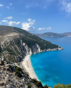 Bianca Bradey Instagram - #tb 1 year ago today. Greece. With 
@andrea__ha ….What a magical place on earth 🇬🇷 🏝️