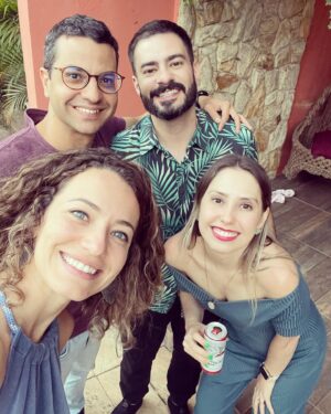 Bianca Muller Instagram - Retratos de um final de semana do amor!
Feliz aniversário pra minha Deusa da criação ❤️🌷
Te amo mãe.
E obrigada a todos meus amigos amados que estiveram presente celebrando essa lindeza ❤️🌷🙏🏻
Como é bom ter amigos!!!
Faltou foto com tanta gente…