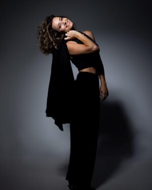 Bianca Muller Instagram - 2023:
A VIBE É ESSA!

Vocês também tão sentindo?!

Foto @c.oviedoph 
Beauty @marcospadilha