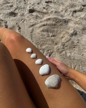 Bianca Pilon Instagram - Where we’d rather be 🐚🤍