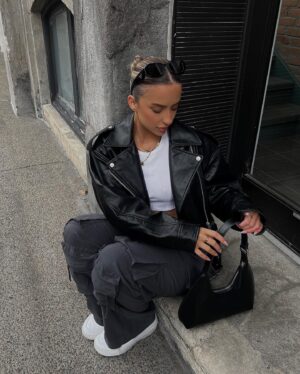 Bianca Pilon Instagram - details