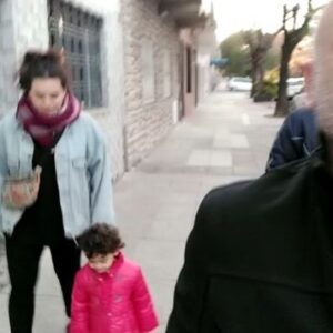 Bicho Gómez Instagram - Así terminamos el día. Feliz día para todos los papa! @rochigw @homerogomez_z  Renata los amo!!