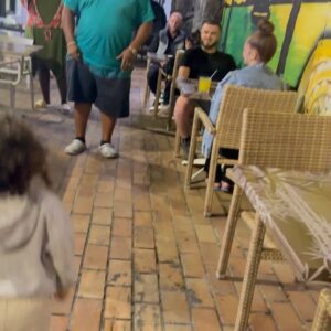 Big Narstie Instagram - Met a new friend yesterday rate my dance choreography loool big up moo moo @narstiesspot @bdltenerife 🌎🌎✈️❤️❤️❤️⭐️🙏🏿🥳💯🔥