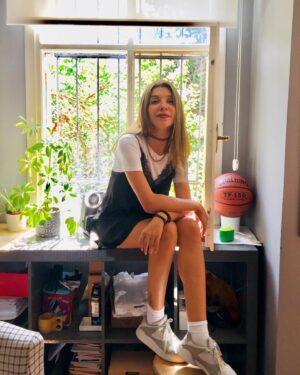 Bihter Delüv Instagram - -