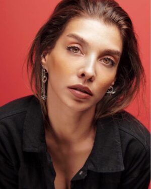 Bihter Delüv Instagram - Bir @adnanonal fotoğrafı 
@adnanonal.headshots 🤟🏽🖤