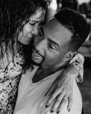 Bill Bellamy Instagram - 🥂 to the first man that ever loved me, and I ever loved. 
He taught me self-worth and never to settle….
and so I didn’t! Never have 
I was taught early
#weteachpeoplehowtotreatus ✨
HHBD DAD✨