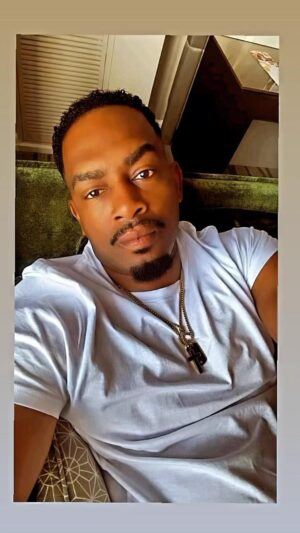 Bill Bellamy Instagram - #FestivalOfLaughs #Comedy #Tour This week we hit #savannah #Georgia #Atlanta  Friday April 26 @savannahciviccenter  SAT APRIL27 @statefarmarena  @billbellamy @sommore @lavellsthacomic @tonytroberts and more!!!! 🔥🔥🔥🔥🔥🔥