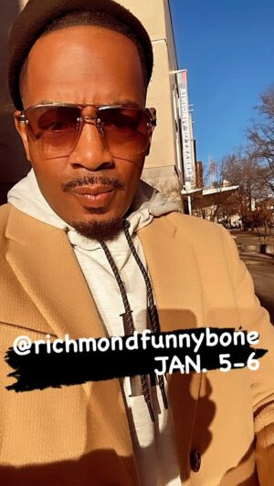 Bill Bellamy Instagram - #richmondva ITS COLD AF!!! Where is my damn gloves??😂😂😂😂😂. @billbellamy LIVE TONIGHT AND SATURDAY @richmondfunnybone  GET YOUR TICKETS AND YOUR SCARF!!! 🔥🔥🔥🔥😂