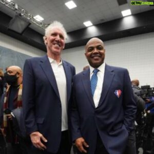 Bill Walton Instagram - #NBAThrowItDown