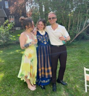 Billie Barker Instagram - 17 mai :)