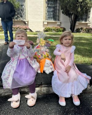 Billy Idol Instagram - My granddaughters #Mackenzie @brant_northridge_broad @poppy.rebel @maryjane.rebel dressed for Easter @maryjane.rebel found the golden Easter egg -BFI