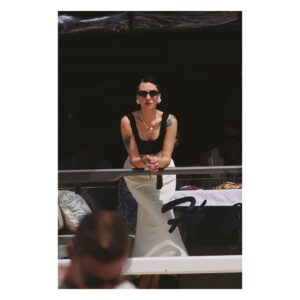Birce Akalay Instagram - ______We laughed a lot, had a lot of fun, saw wonderful places and met pleasant people.
Many thanks to @jackliveshere_tr for these 3 days Monaco Grand Prix 2024 experience. 

🌬️💋🥃🏁🏎️🐦‍🔥🕶️

#ŞimdiDeğilseNeZaman
#işbirliği