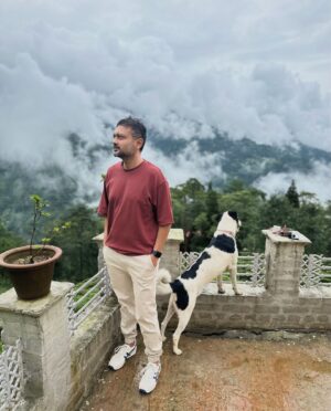 Birsa Dasgupta Instagram - Posing, mostly

Andrew Yule Tea Estate 
6th of July, 2024

#pose #photo #green #mountains #tea #photography #partner #travel #trip #travelphotography #love #life