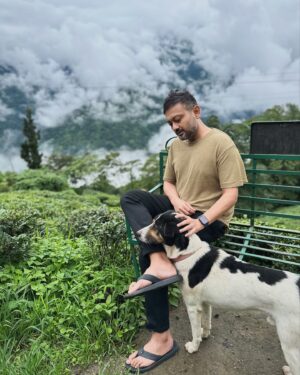 Birsa Dasgupta Instagram - Posing, mostly

Andrew Yule Tea Estate 
6th of July, 2024

#pose #photo #green #mountains #tea #photography #partner #travel #trip #travelphotography #love #life