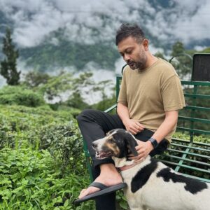 Birsa Dasgupta Instagram - Posing, mostly

Andrew Yule Tea Estate 
6th of July, 2024

#pose #photo #green #mountains #tea #photography #partner #travel #trip #travelphotography #love #life
