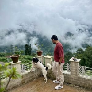 Birsa Dasgupta Instagram - We didn't gel well on day one. 
By lunchtime on day two, we were inseparable! 

Man's best friend.
Or should I dare say..
Man's 'only' friend. 

P.C. @chakraborty_bidipta 🩶

#friends #friday #friendship #dog #man #dogsofinstagram #mountains #travel #travelphotography #trip #holiday #nature #love #life #imstagood #instahappy #happy #instavibes #breathe
