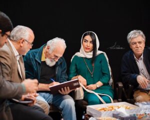 Bita Ahmadi Instagram - نمايشگاه مطبوعات آبان ١٣٩٥ 
#بيتا_احمدي #bitaahmadi