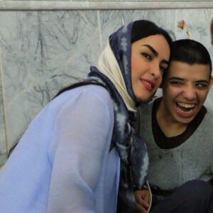 Bita Ahmadi Instagram - دختران و فرشتگاني زيبا اما
 تنها از همين سرزمين كه البته در پرتو مهر همدم سرپناهي دارند ، همواره چشم به راه دستها و نگاههاي مهربان كه نه از سر ترحم ، بلكه از سر عشق آنان را بنگرد و مرهمي بر دلهاي صاف و بي آلايششان باشد و سر خوشي را افزون از پيش به آنها هديه دهد.
روز جهاني معلولين گرامي باد🌹
بيتا احمدي
٩٦/٩/١٢
----------------------------------------------
#همدم #توانبخشي #بي_سرپرست #كم_توان_ذهني #خيريه
#بيتا_احمدي #bitaahmadi