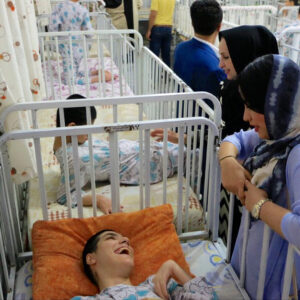 Bita Ahmadi Instagram - دختران و فرشتگاني زيبا اما
 تنها از همين سرزمين كه البته در پرتو مهر همدم سرپناهي دارند ، همواره چشم به راه دستها و نگاههاي مهربان كه نه از سر ترحم ، بلكه از سر عشق آنان را بنگرد و مرهمي بر دلهاي صاف و بي آلايششان باشد و سر خوشي را افزون از پيش به آنها هديه دهد.
روز جهاني معلولين گرامي باد🌹
بيتا احمدي
٩٦/٩/١٢
----------------------------------------------
#همدم #توانبخشي #بي_سرپرست #كم_توان_ذهني #خيريه
#بيتا_احمدي #bitaahmadi