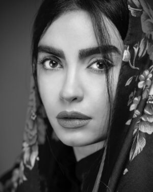Bita Ahmadi Instagram - #Challengeaccepted 🤍🖤
#بيتا_احمدي #bitaahmadi 
📷 : @mohsenbazianfar