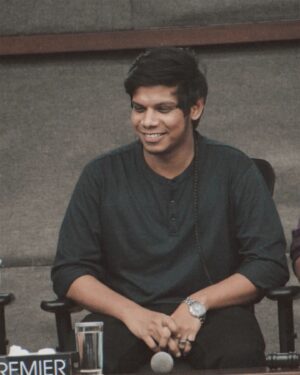 Bjorn Surrao Instagram - #candid 🥷🏼🦝 one for da gram 

_____________
.
.
.
.
.
.
.
.
.
.
.
.
#bjornsurrao #photooftheday #musicians  #reggae #afrobeats #vibes #india #independentartist #singer #mastertheblaster #kollywoodcinema #kollywood #love #instapost #picoftheday #bornwithaj #tbt #dancehall #instapicofthetday #weekendvibes #picsart #actorlife #collegeculturals #throwbackthursday #throwback #candidphotography #confrence