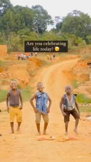 Blair Underwood Instagram - “Every day we wake up is a reason to celebrate” They say it best in their dance. Check ‘em out!