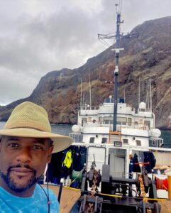 Blair Underwood Instagram - Been trying to get to the Galapagos Islands most of my adult life! #Grateful to finally get here and scratch it off the bucket list. Lol. Looking forward to 8 days on this incredible ship EVOLUTION enjoying God’s creation & all kinds of wildlife & culture. Enjoy the ride with me. LET’S GO! @quasarex @howelltalentrelations
#quasarexpeditions #evolutionyacht #galapagosislands, #quasarex #travelpartner