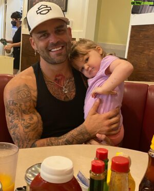 Blake Foster Instagram - My lil princess 👑 miss Olivia Ryan foster aka Livy Lou  Happy 5th birthday, my baby! Time flies so fast! It seemed like yesterday when I held you in my arms for the first time!

Reaching the age of five means you’ve become five times smarter, five times cuter, five times taller, and five times more adorable! Happy fifth birthday, sweetie!