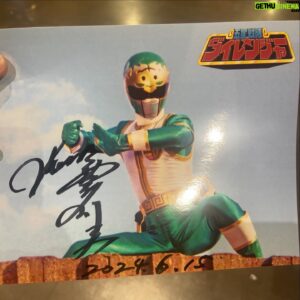 Blake Foster Instagram - Channeling the Green Sentai Ranger energy 💚⚡️ It’s epic to meet the legends who started it all at conventions and feel the power firsthand. Just like young Justin proved age is just a number, let’s bring him back for another heroic run! #GreenRanger #PowerRangers #JustinReturns #ConLife #supersentaiseries