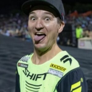 Blake Williams Instagram - Another lap around the sun, almost 40 😫😂 i have waaayyy to many videos on my phone so here’s @nitrocircus highlight clip from a while back which pretty much sums up the last 20 years of good times, chaos, bust ups and everything in between 🤘🏻🤘🏻🤘🏻