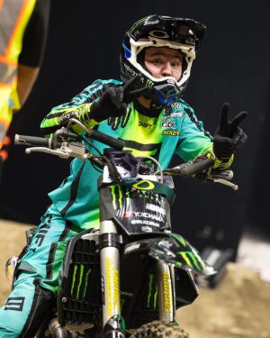 Blake Williams Instagram - @wsxchampionship Abu Dhabi photo dump 😜🤘🏻 forgot about these pics #jetlagged 😂📸 @ckdesigns_sa