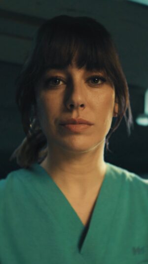 Blanca Suárez Instagram - 9 de cada 10 médicos cumplen estas promesas. El 1 restante podrá atenderle en este hospital. Su próxima cita médica es con #Respira: el 30 de agosto.
